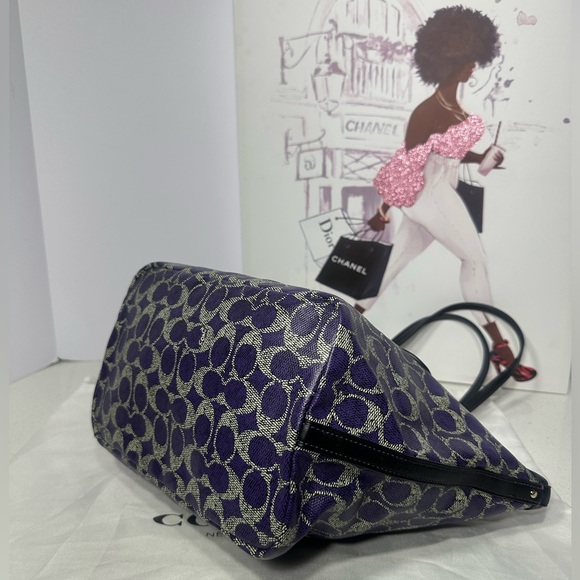 Coach Signature Coated Canvas Taxi Zip Top Tote - Picture 6 of 16